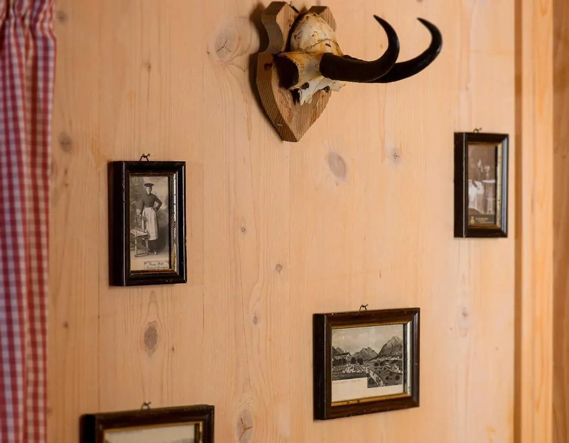 Ferienwohnungen Gerold, Kreuth-Reitrain Oberach Apartment