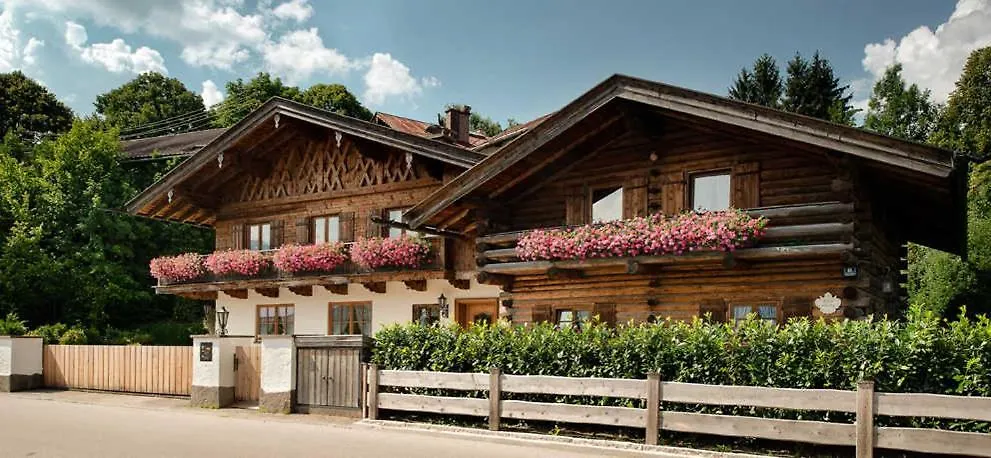 Ferienwohnungen Gerold, Kreuth-Reitrain Oberach 0*,  Germany