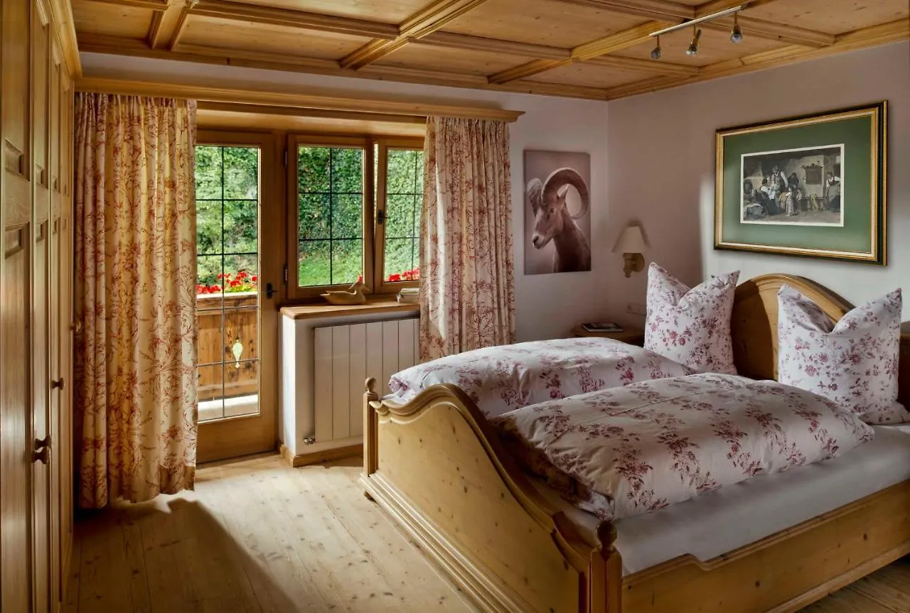 Apartment Ferienwohnungen Gerold, Kreuth-Reitrain Oberach
